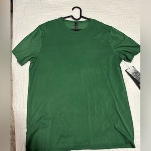NEW WITH TAGS Lululemon Men’s Fundamental T *Wash Pattern* Size L Color: Green